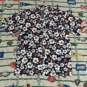 Detroit Tigers Hawiian Floral Butto Up Shirt Michigan MLB Baseball